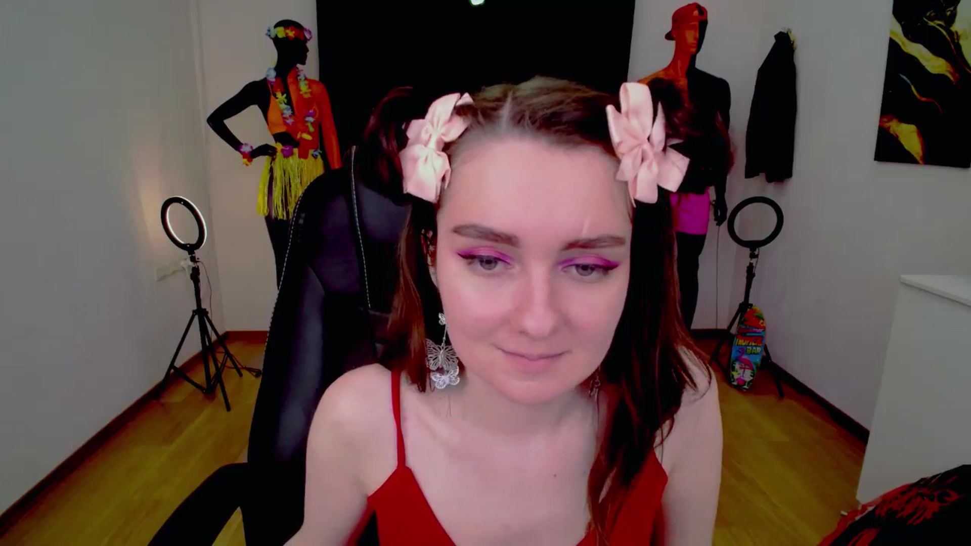 Gallery image thumbnail from Milim_Nava's myfreecams stream on, 08/28/2024, 16:58 image 6 of 20