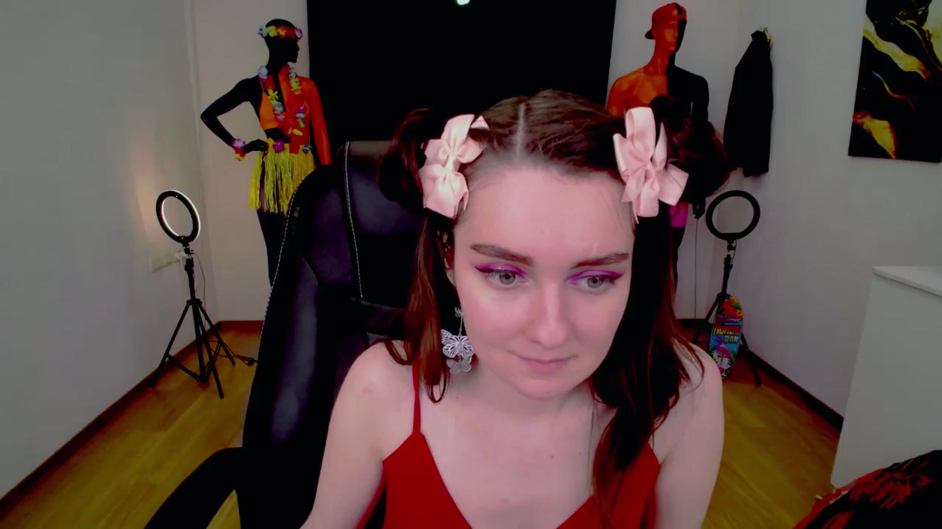 Gallery image thumbnail from Milim_Nava's myfreecams stream on, 08/28/2024, 16:58 image 8 of 20