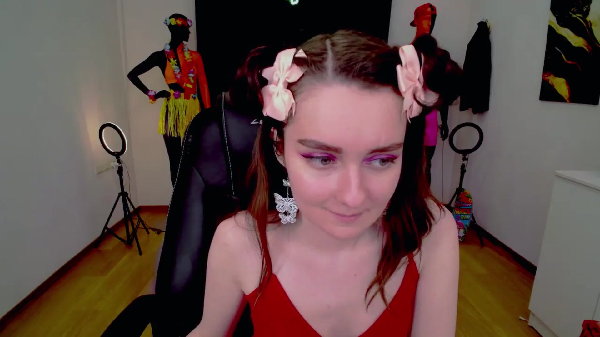 Gallery image thumbnail from Milim_Nava's myfreecams stream on, 08/28/2024, 16:58 image 15 of 20