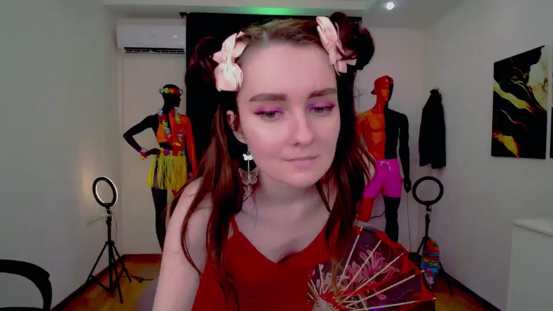 Gallery image thumbnail from Milim_Nava's myfreecams stream on, 08/28/2024, 17:31 image 14 of 20