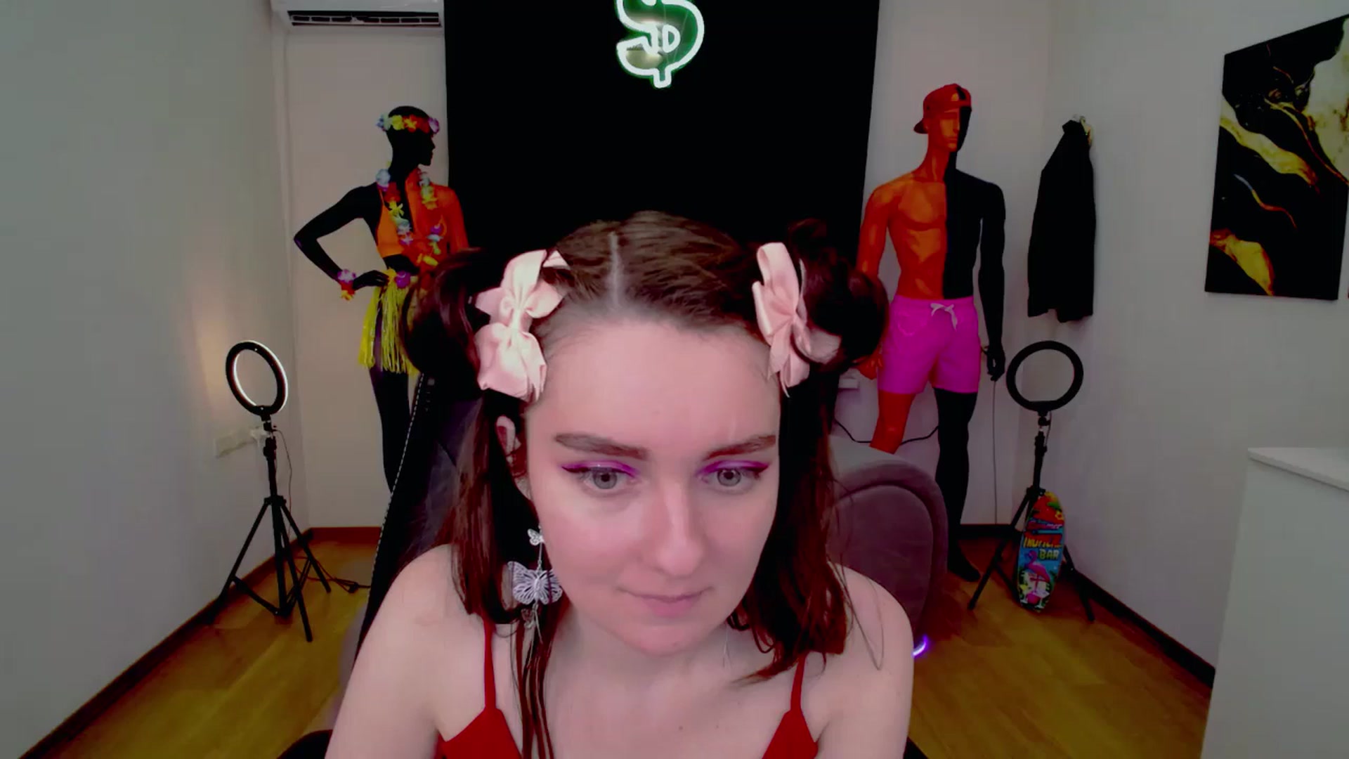 Gallery image thumbnail from Milim_Nava's myfreecams stream on, 08/28/2024, 17:31 image 10 of 20