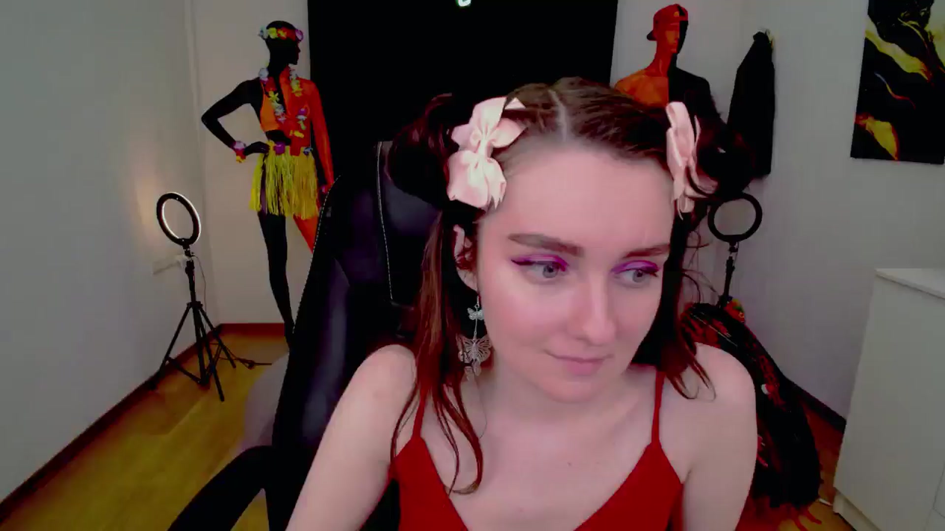Gallery image thumbnail from Milim_Nava's myfreecams stream on, 08/28/2024, 17:31 image 17 of 20