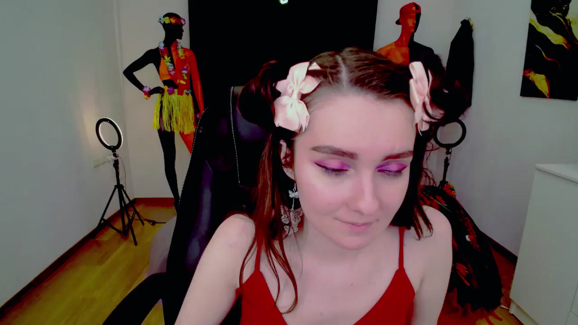 Gallery image thumbnail from Milim_Nava's myfreecams stream on, 08/28/2024, 17:31 image 18 of 20