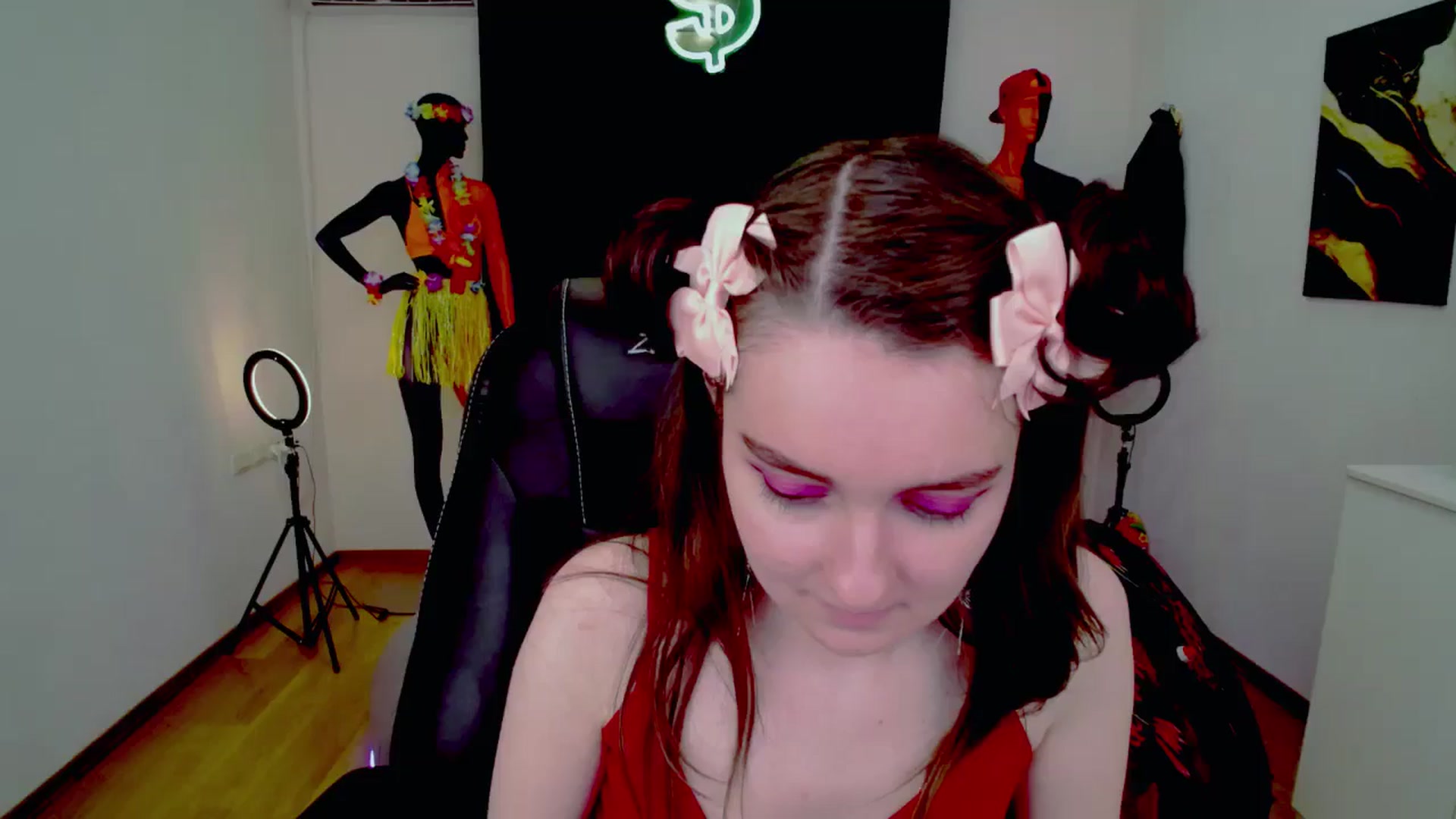 Gallery image thumbnail from Milim_Nava's myfreecams stream on, 08/28/2024, 17:53 image 11 of 20