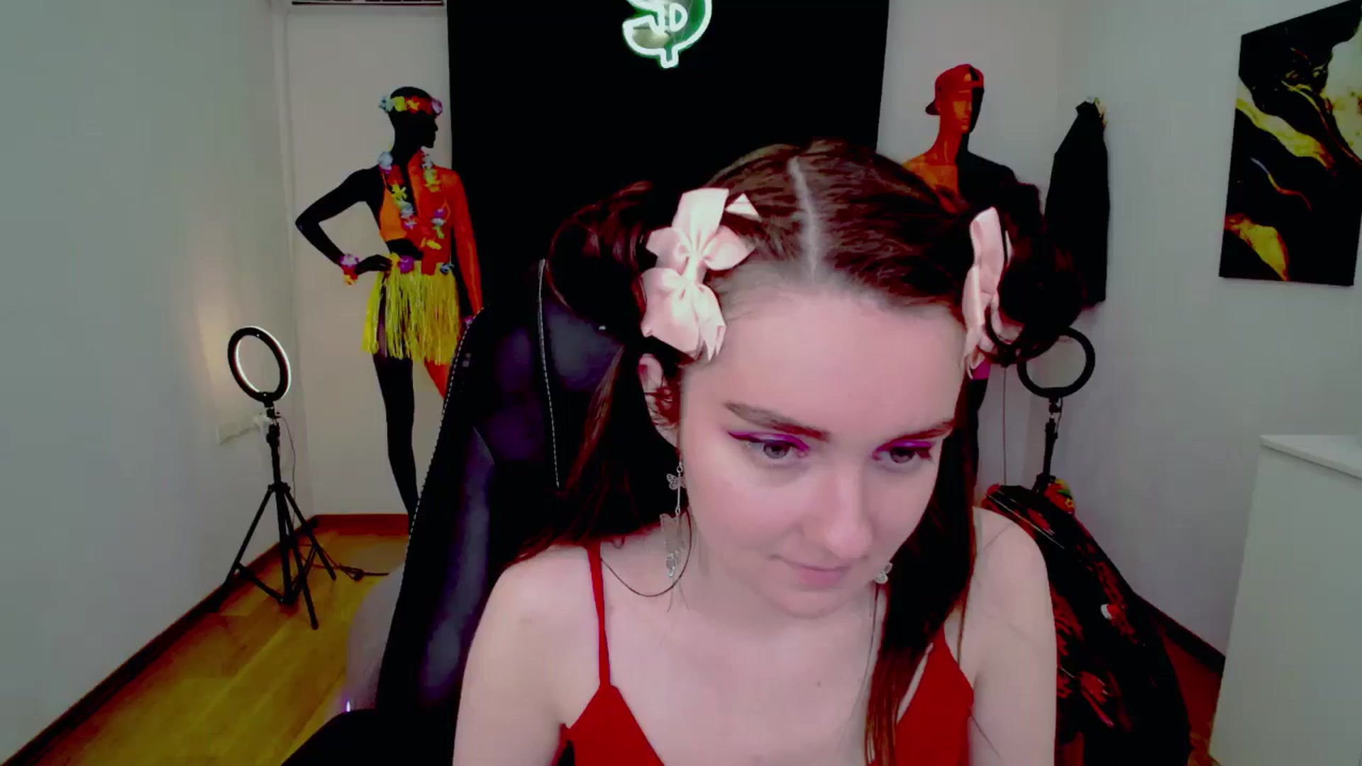 Gallery image thumbnail from Milim_Nava's myfreecams stream on, 08/28/2024, 17:53 image 17 of 20