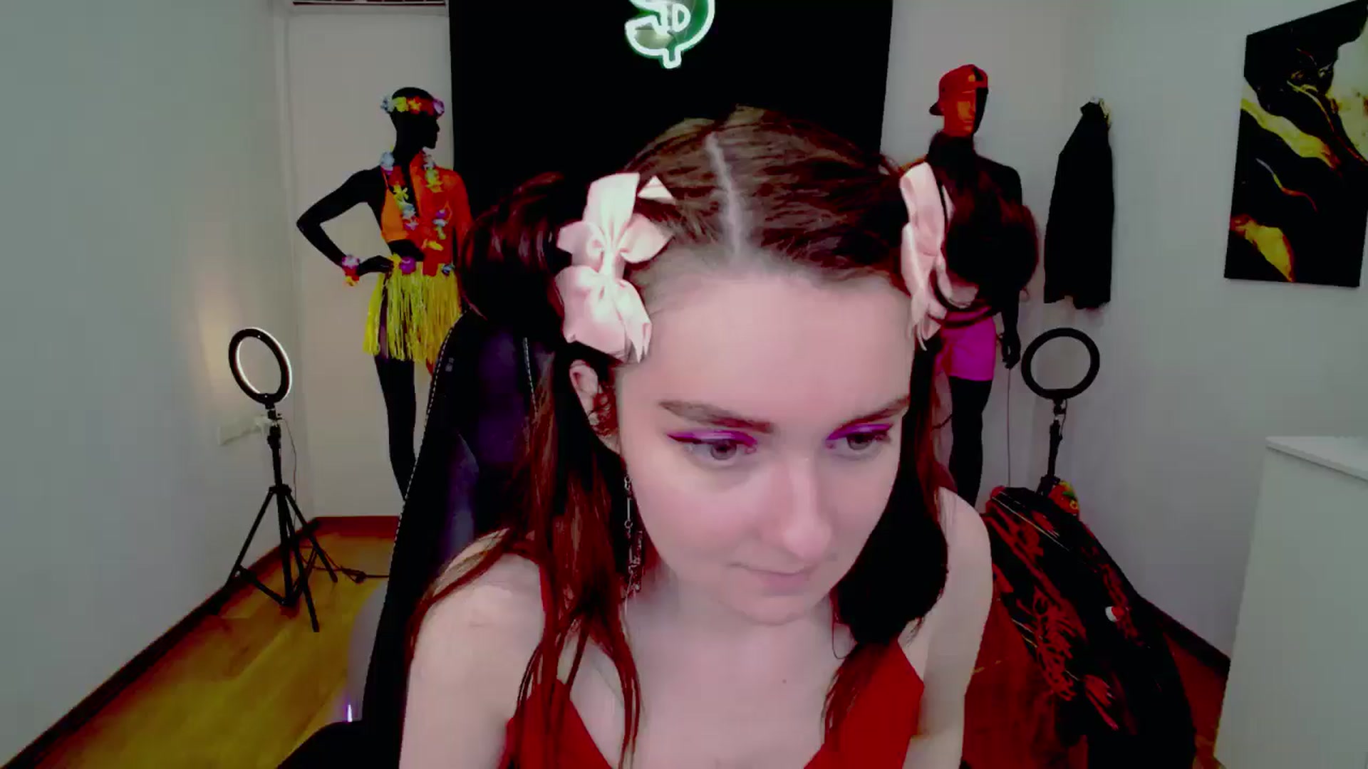 Gallery image thumbnail from Milim_Nava's myfreecams stream on, 08/28/2024, 17:53 image 6 of 20