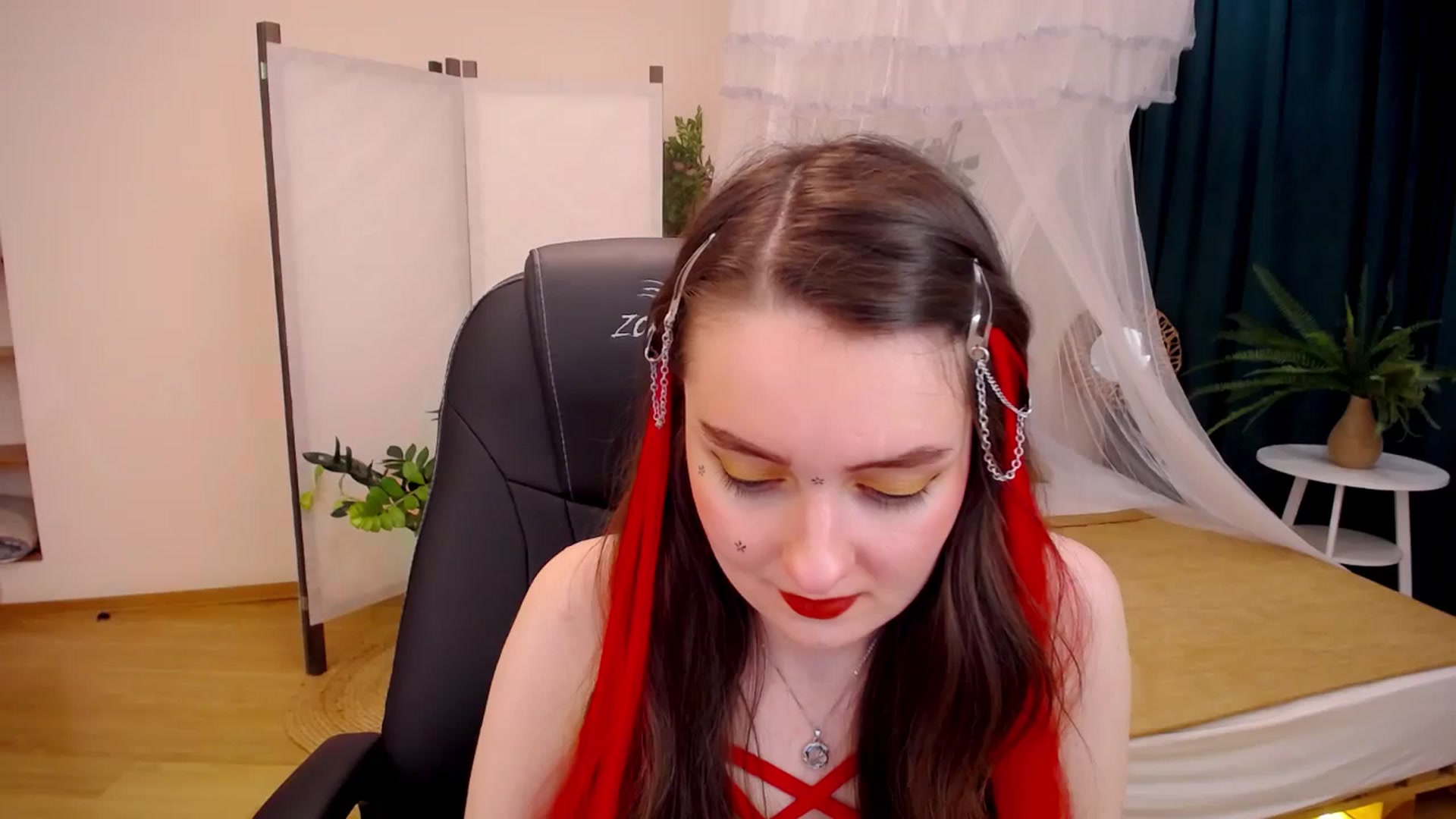 Gallery image thumbnail from Milim_Nava's myfreecams stream on, 08/31/2024, 18:33 image 9 of 20