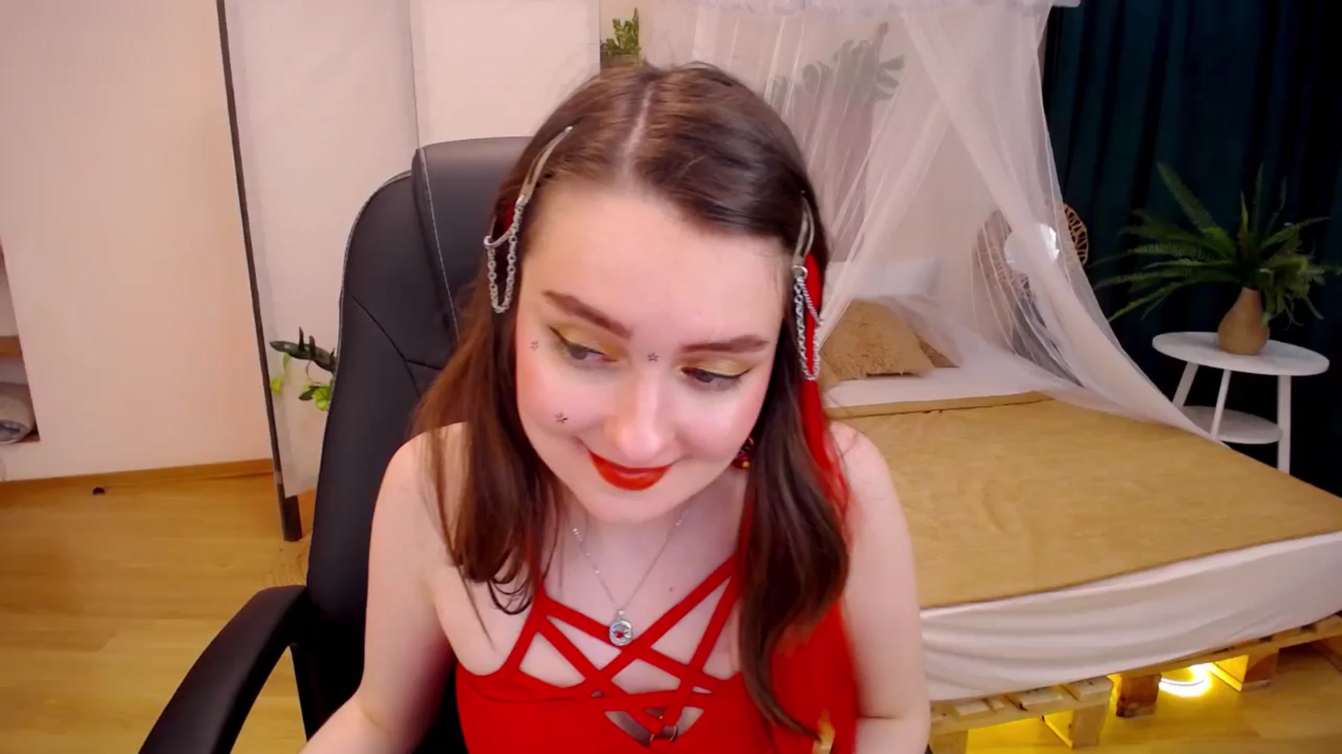 Gallery image thumbnail from Milim_Nava's myfreecams stream on, 08/31/2024, 21:26 image 11 of 20