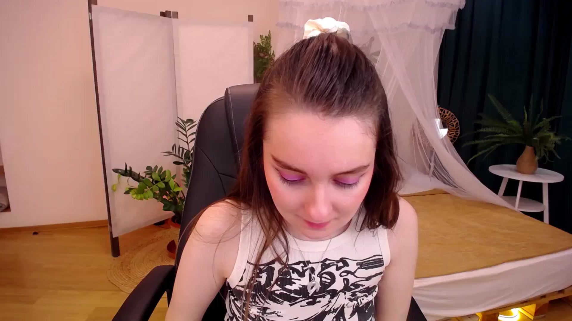 Gallery image thumbnail from Milim_Nava's myfreecams stream on, 09/03/2024, 10:57 image 20 of 20