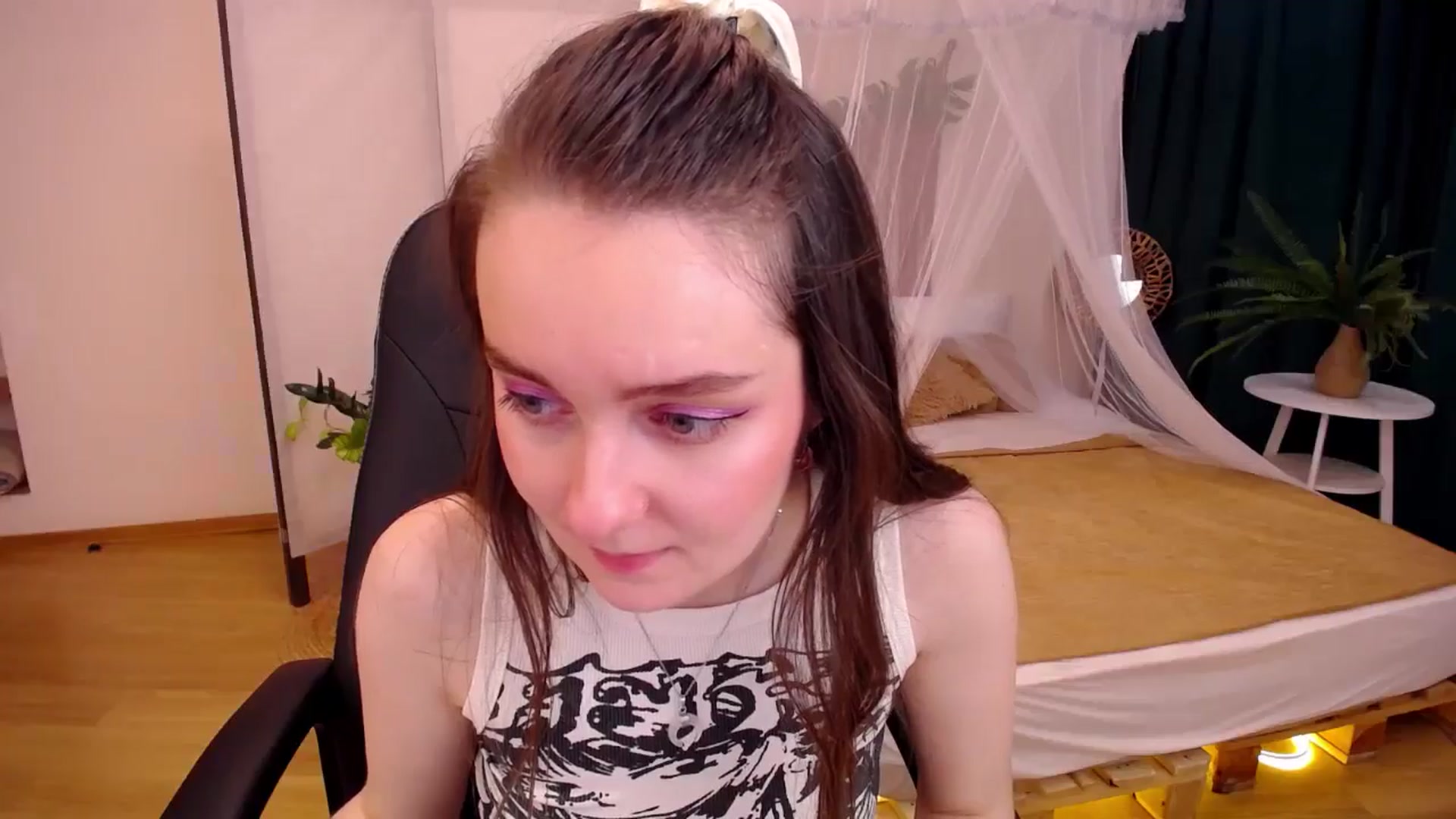 Gallery image thumbnail from Milim_Nava's myfreecams stream on, 09/03/2024, 10:57 image 6 of 20