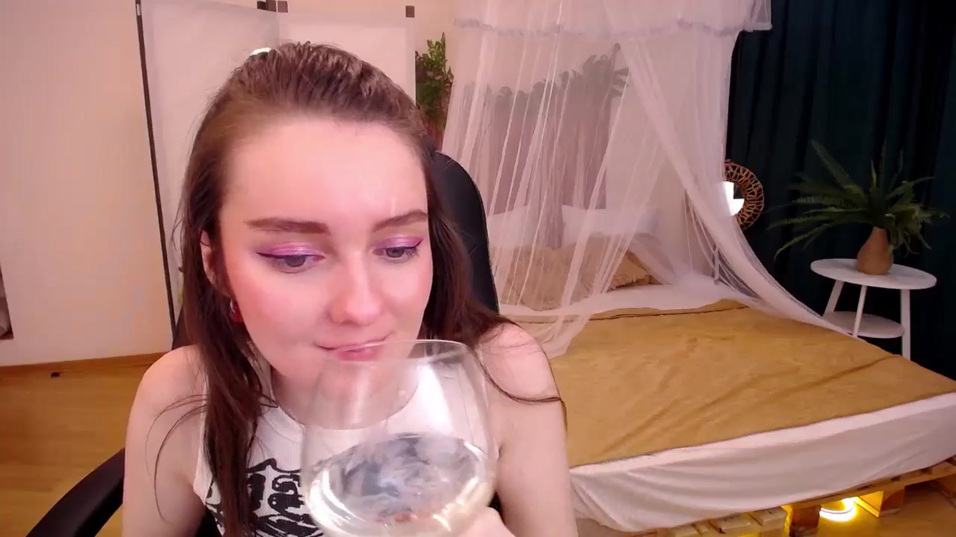 Gallery image thumbnail from Milim_Nava's myfreecams stream on, 09/03/2024, 13:22 image 4 of 20