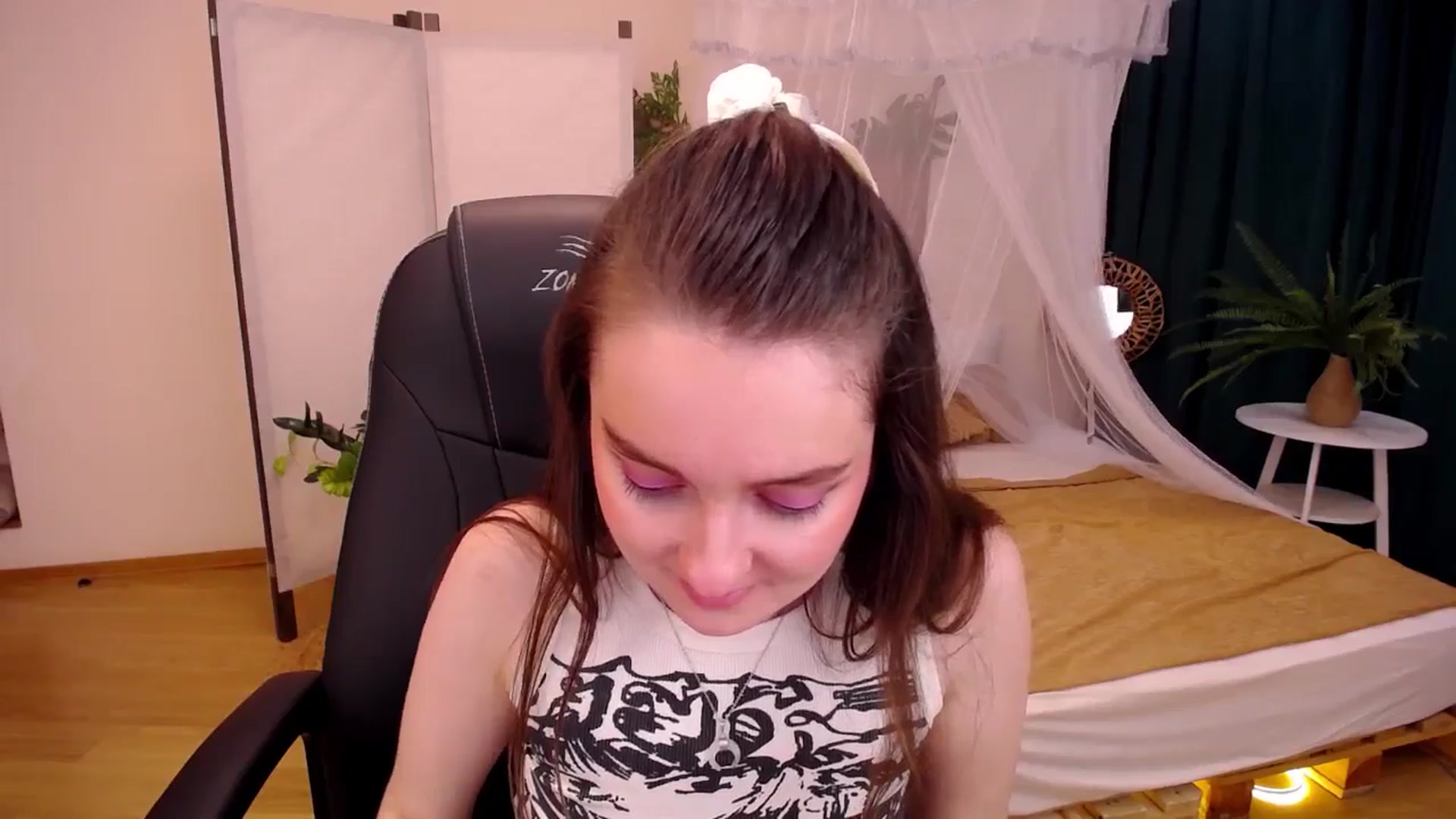 Gallery image thumbnail from Milim_Nava's myfreecams stream on, 09/03/2024, 13:22 image 10 of 20