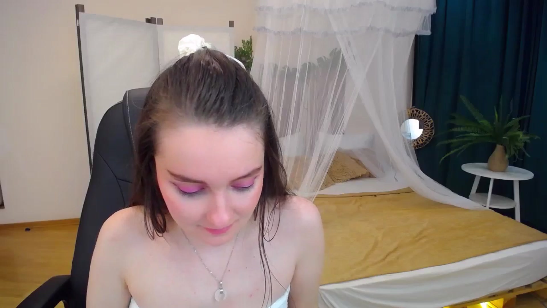 Gallery image thumbnail from Milim_Nava's myfreecams stream on, 09/03/2024, 15:34 image 9 of 20