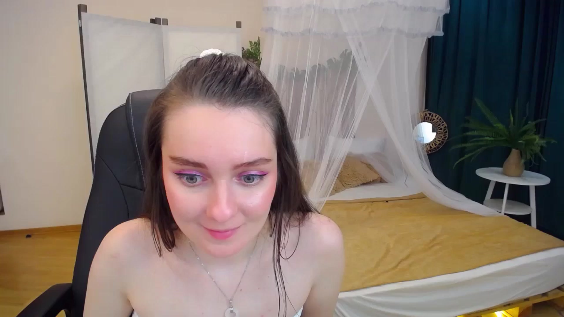 Gallery image thumbnail from Milim_Nava's myfreecams stream on, 09/03/2024, 15:34 image 10 of 20