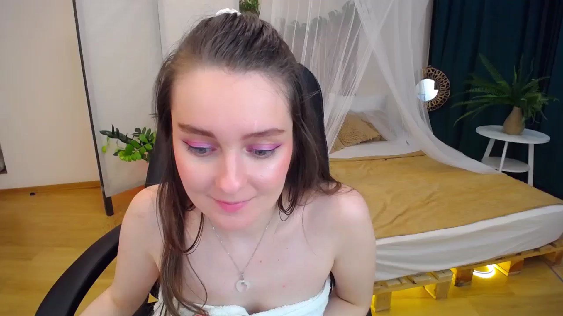 Gallery image thumbnail from Milim_Nava's myfreecams stream on, 09/03/2024, 15:49 image 4 of 20