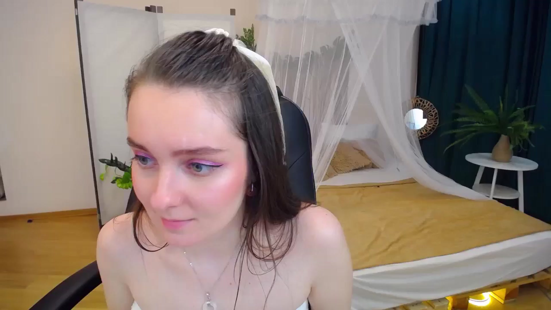 Gallery image thumbnail from Milim_Nava's myfreecams stream on, 09/03/2024, 16:09 image 20 of 20