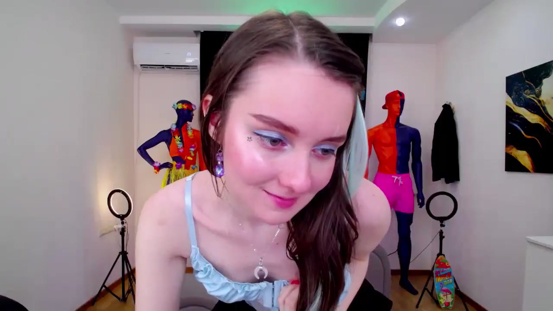 Gallery image thumbnail from Milim_Nava's myfreecams stream on, 09/04/2024, 13:16 image 18 of 20