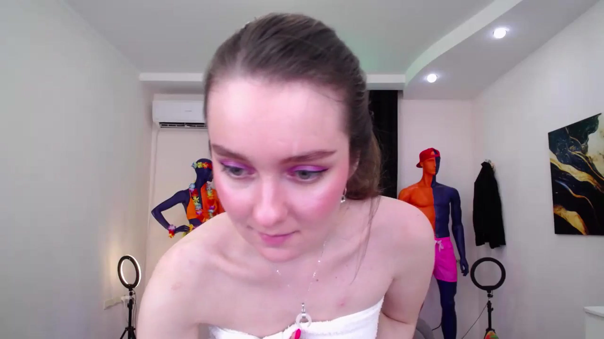 Gallery image thumbnail from Milim_Nava's myfreecams stream on, 09/05/2024, 07:22 image 10 of 20