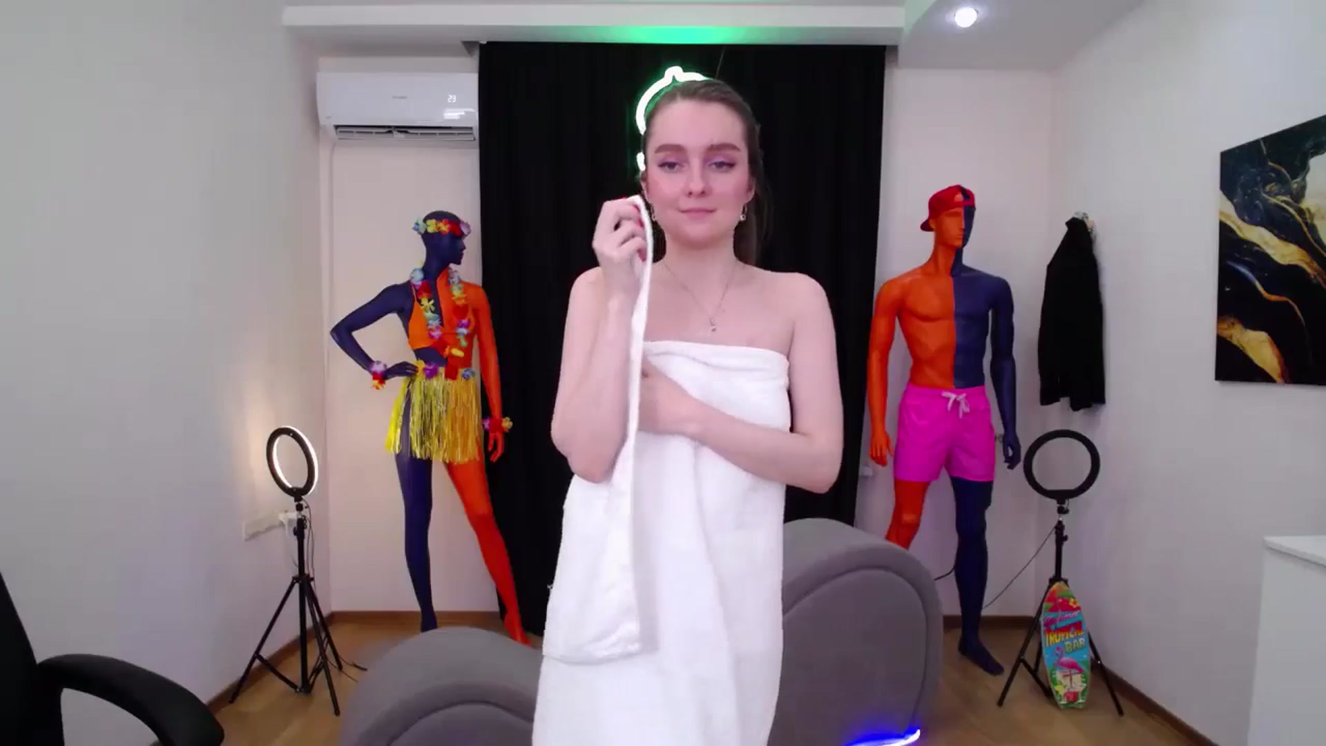 Gallery image thumbnail from Milim_Nava's myfreecams stream on, 09/05/2024, 07:22 image 12 of 20