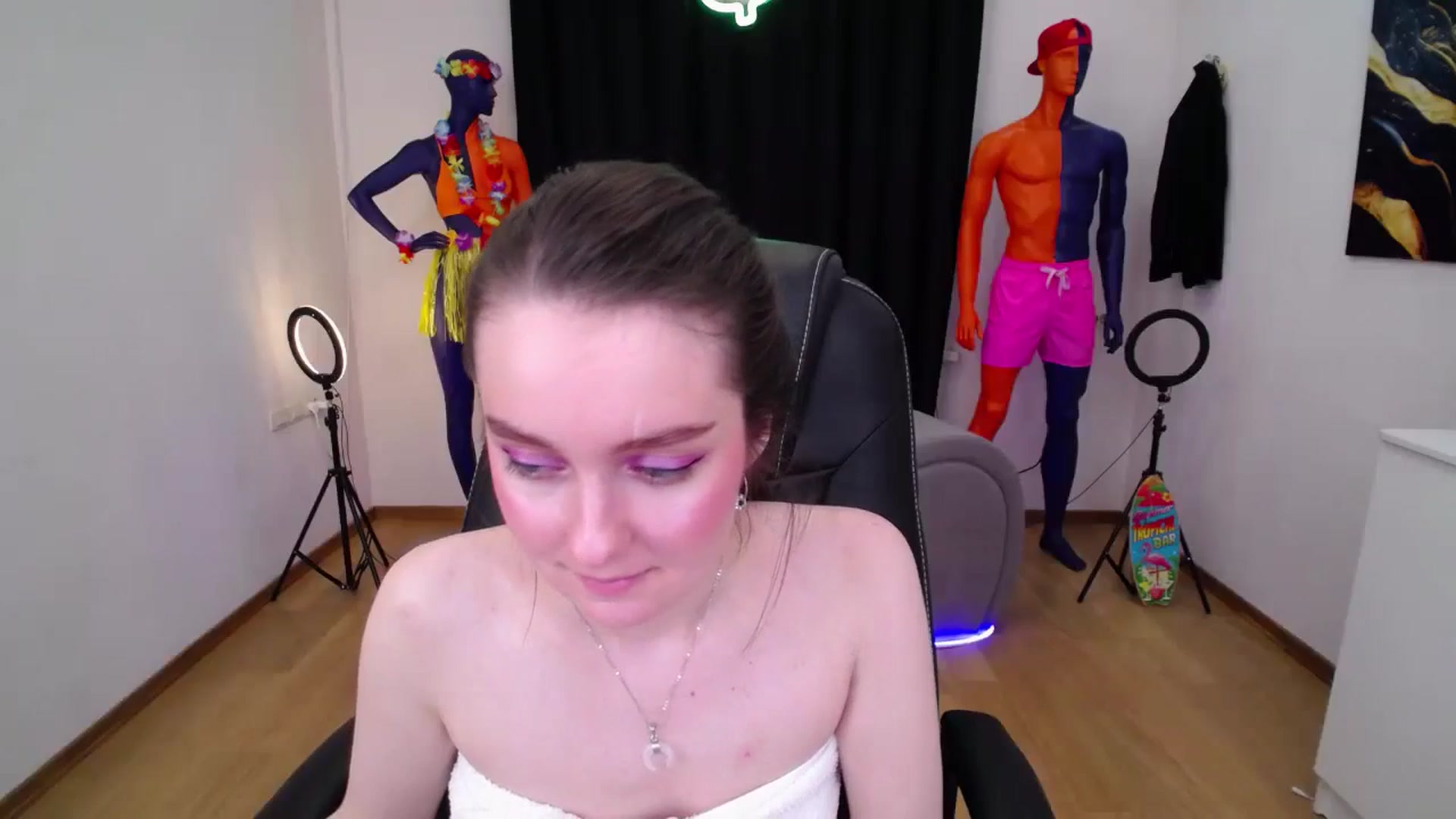 Gallery image thumbnail from Milim_Nava's myfreecams stream on, 09/05/2024, 07:50 image 2 of 20