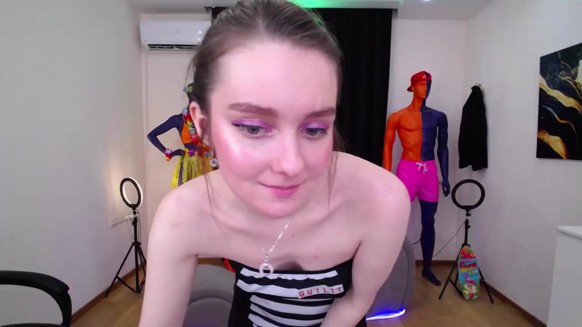 Gallery image thumbnail from Milim_Nava's myfreecams stream on, 09/05/2024, 09:50 image 8 of 20