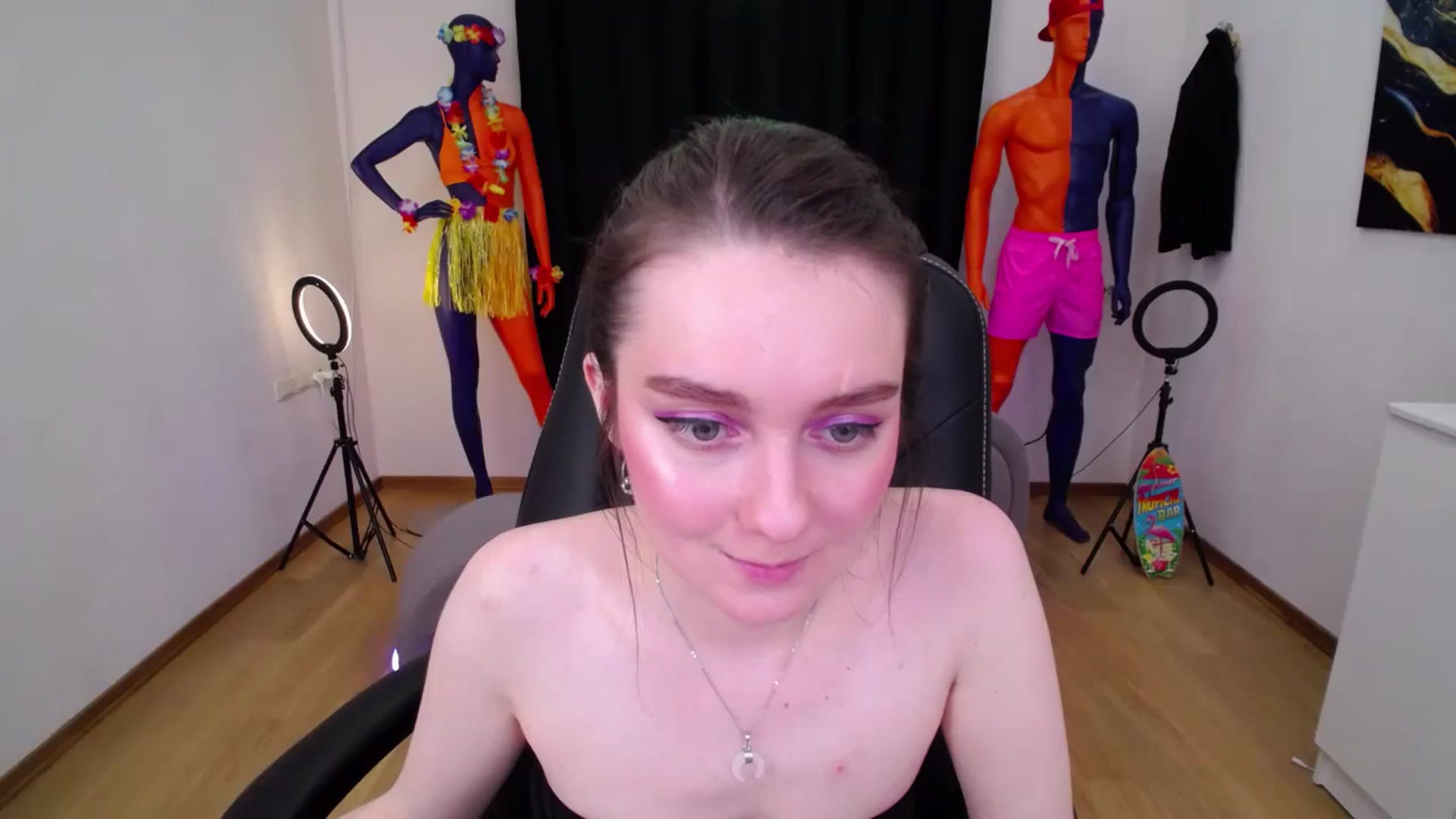Gallery image thumbnail from Milim_Nava's myfreecams stream on, 09/05/2024, 09:50 image 14 of 20