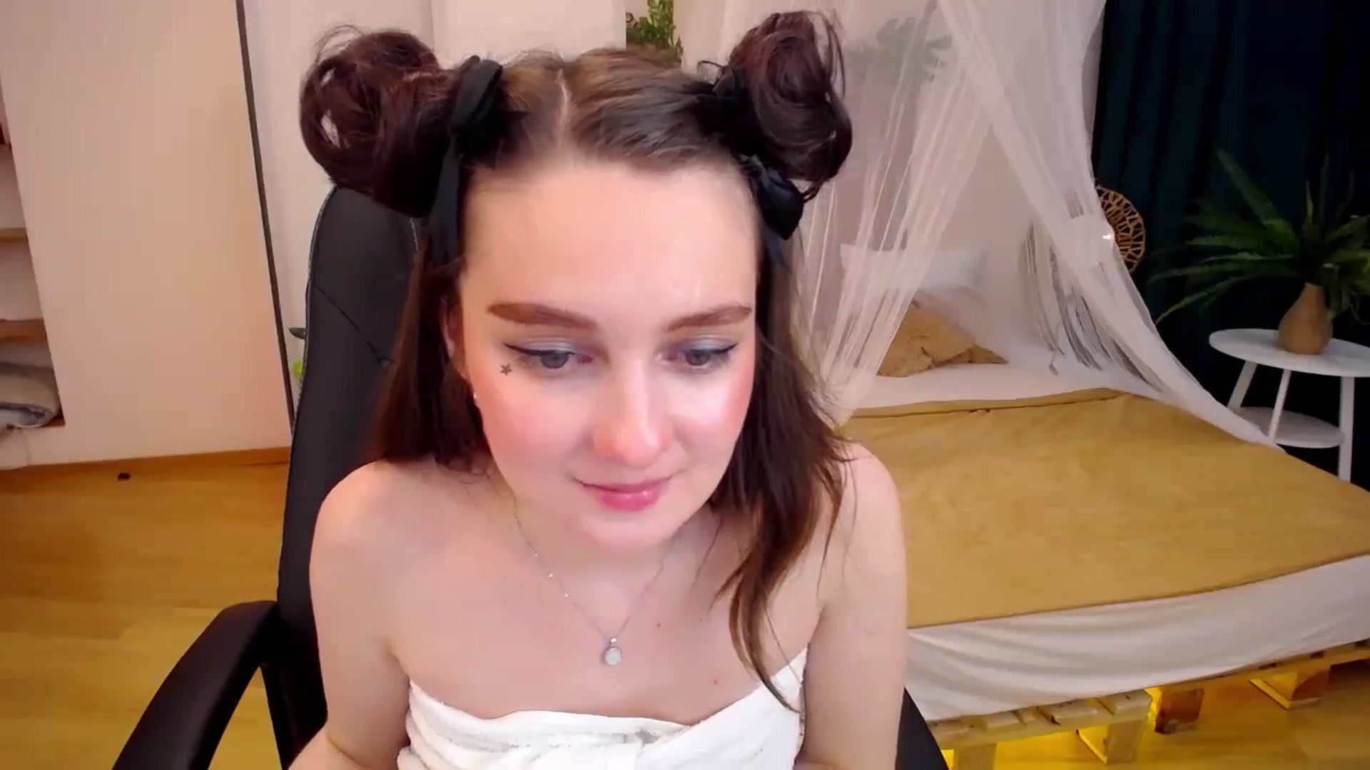Gallery image thumbnail from Milim_Nava's myfreecams stream on, 09/06/2024, 06:50 image 4 of 20