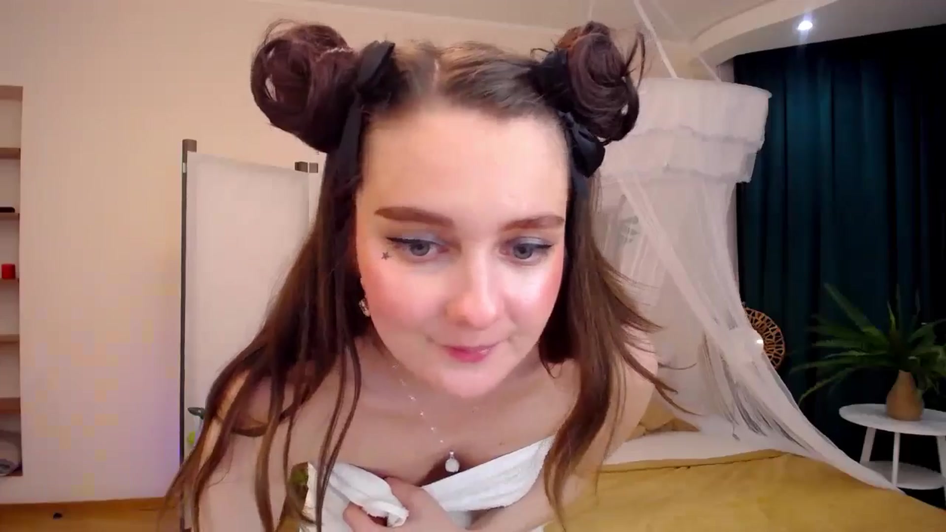 Gallery image thumbnail from Milim_Nava's myfreecams stream on, 09/06/2024, 07:15 image 16 of 20