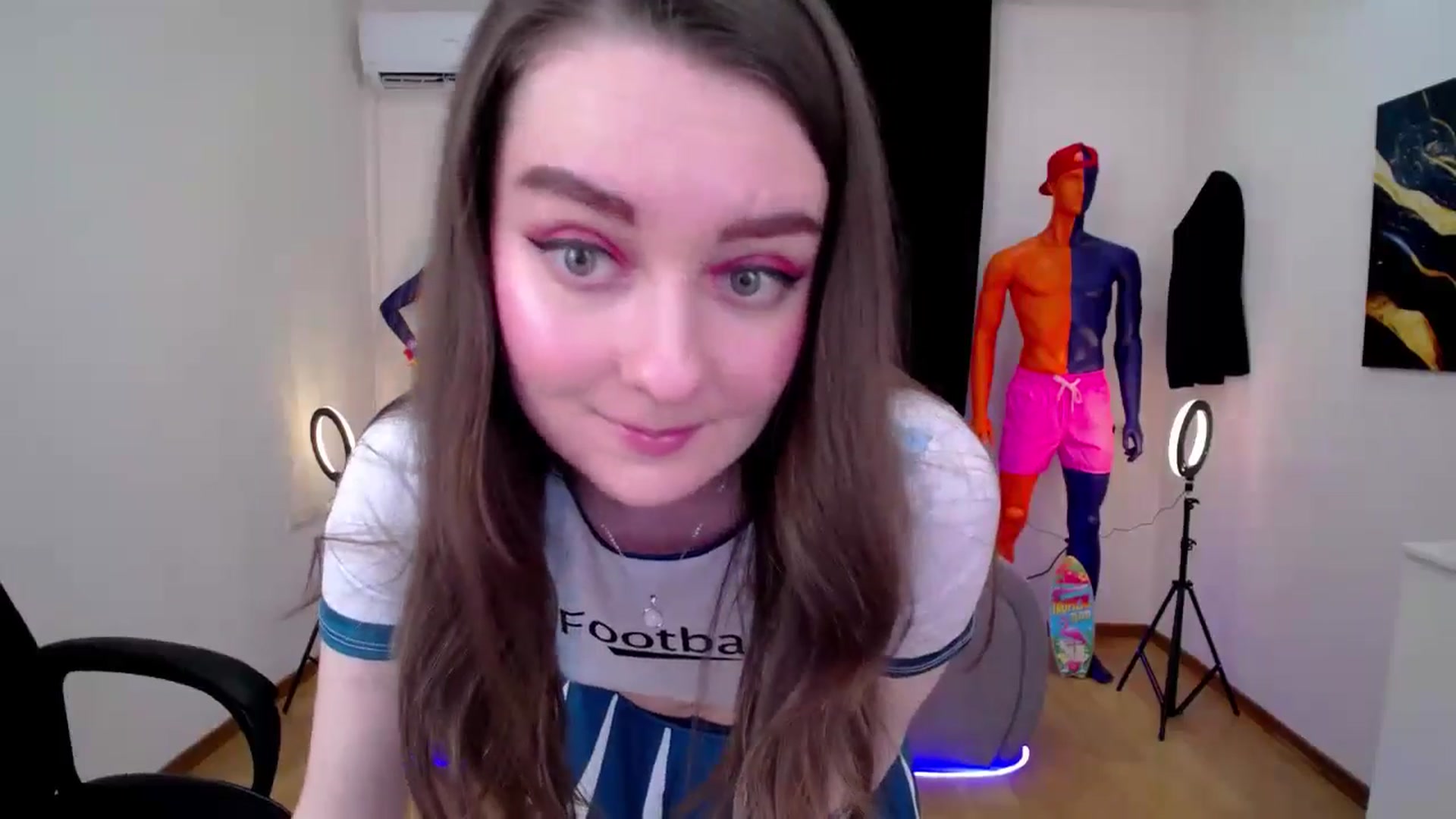 Gallery image thumbnail from Milim_Nava's myfreecams stream on, 09/10/2024, 14:08 image 14 of 20