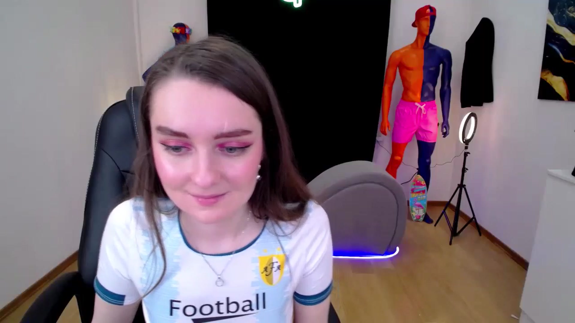 Gallery image thumbnail from Milim_Nava's myfreecams stream on, 09/10/2024, 14:46 image 12 of 20