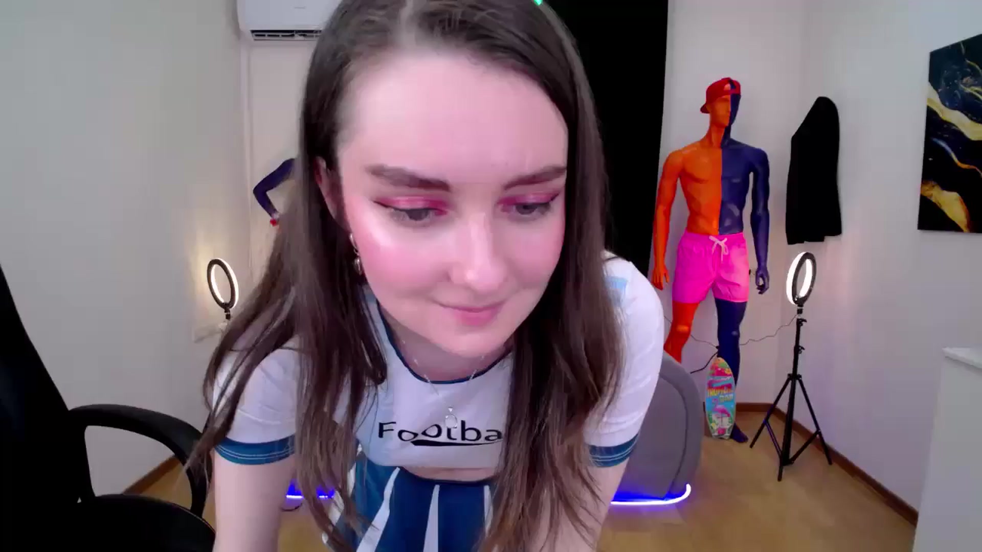 Gallery image thumbnail from Milim_Nava's myfreecams stream on, 09/10/2024, 16:39 image 13 of 20