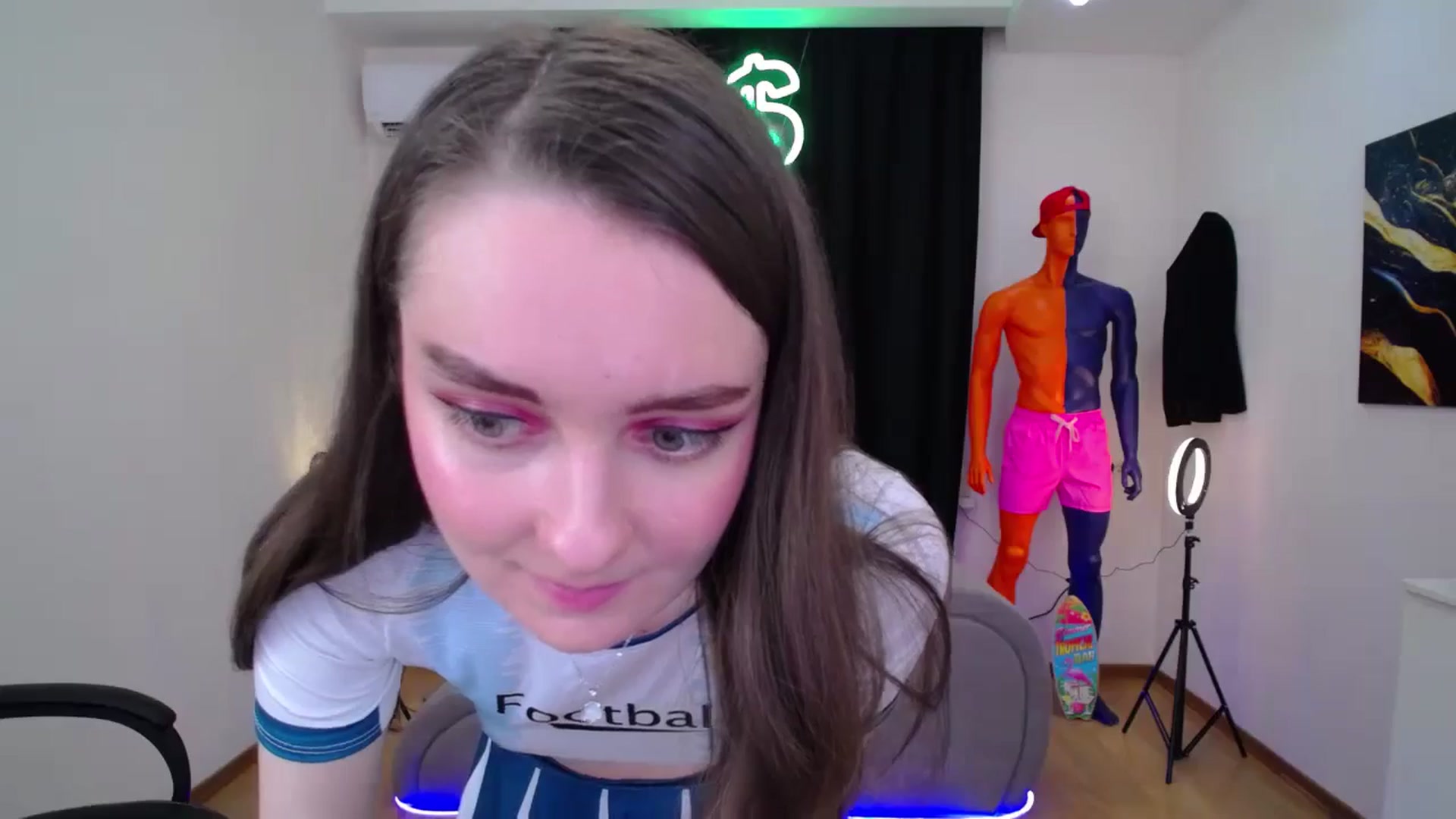 Gallery image thumbnail from Milim_Nava's myfreecams stream on, 09/10/2024, 17:23 image 6 of 20