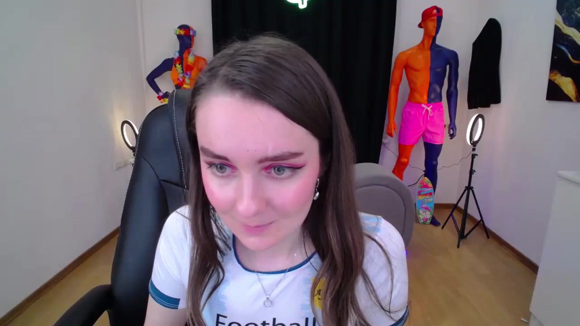 Gallery image thumbnail from Milim_Nava's myfreecams stream on, 09/10/2024, 17:23 image 12 of 20