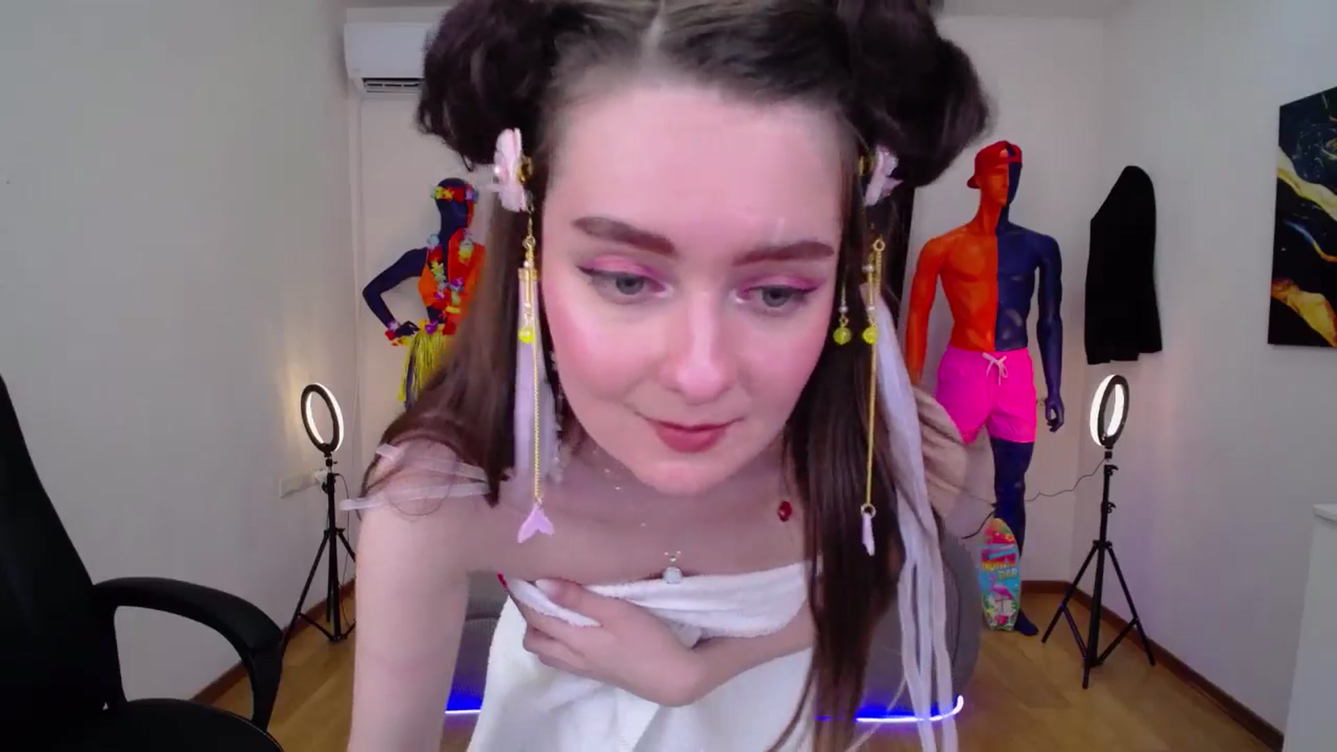 Gallery image thumbnail from Milim_Nava's myfreecams stream on, 09/11/2024, 15:05 image 15 of 20