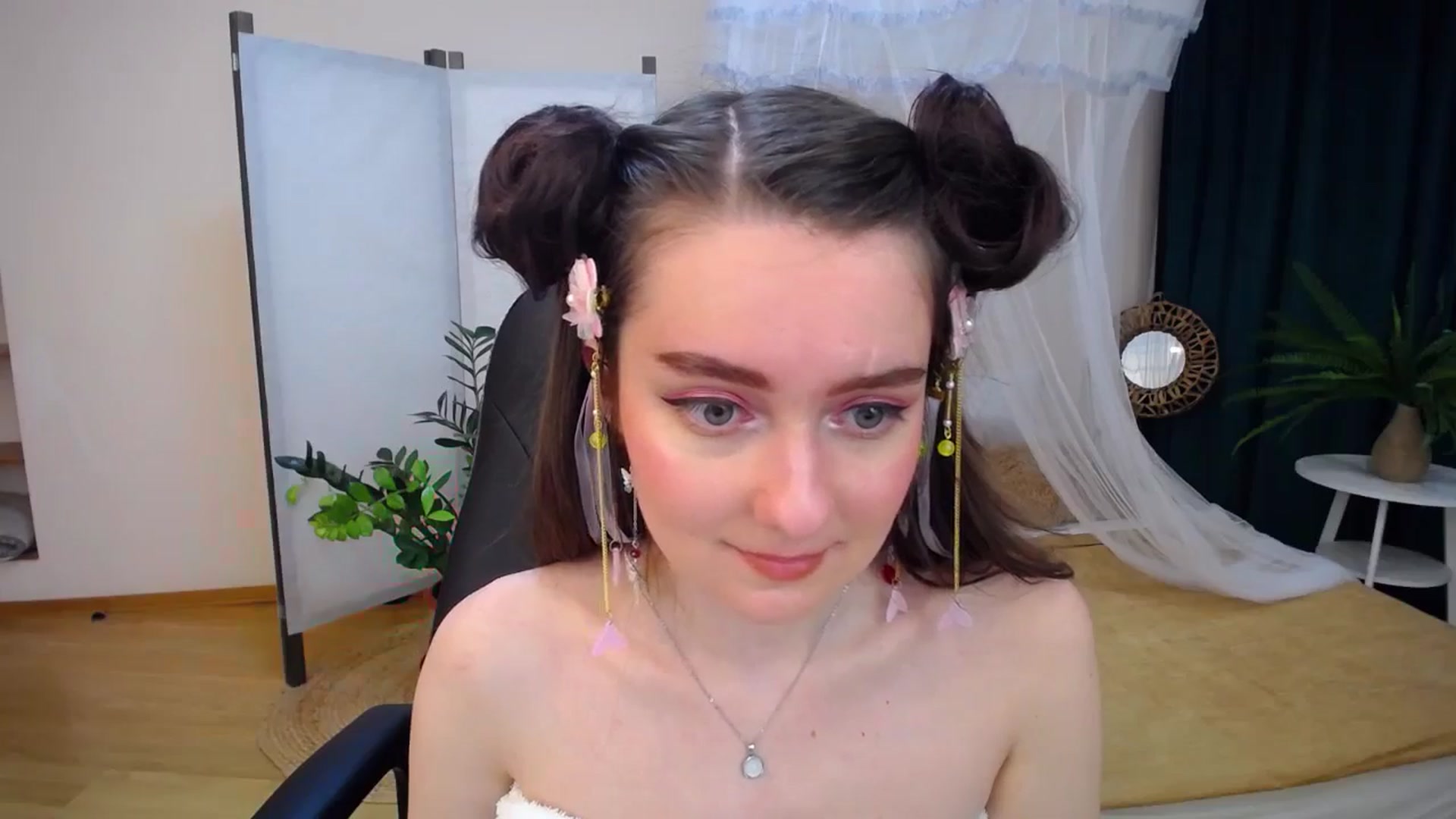 Gallery image thumbnail from Milim_Nava's myfreecams stream on, 09/11/2024, 16:53 image 14 of 20