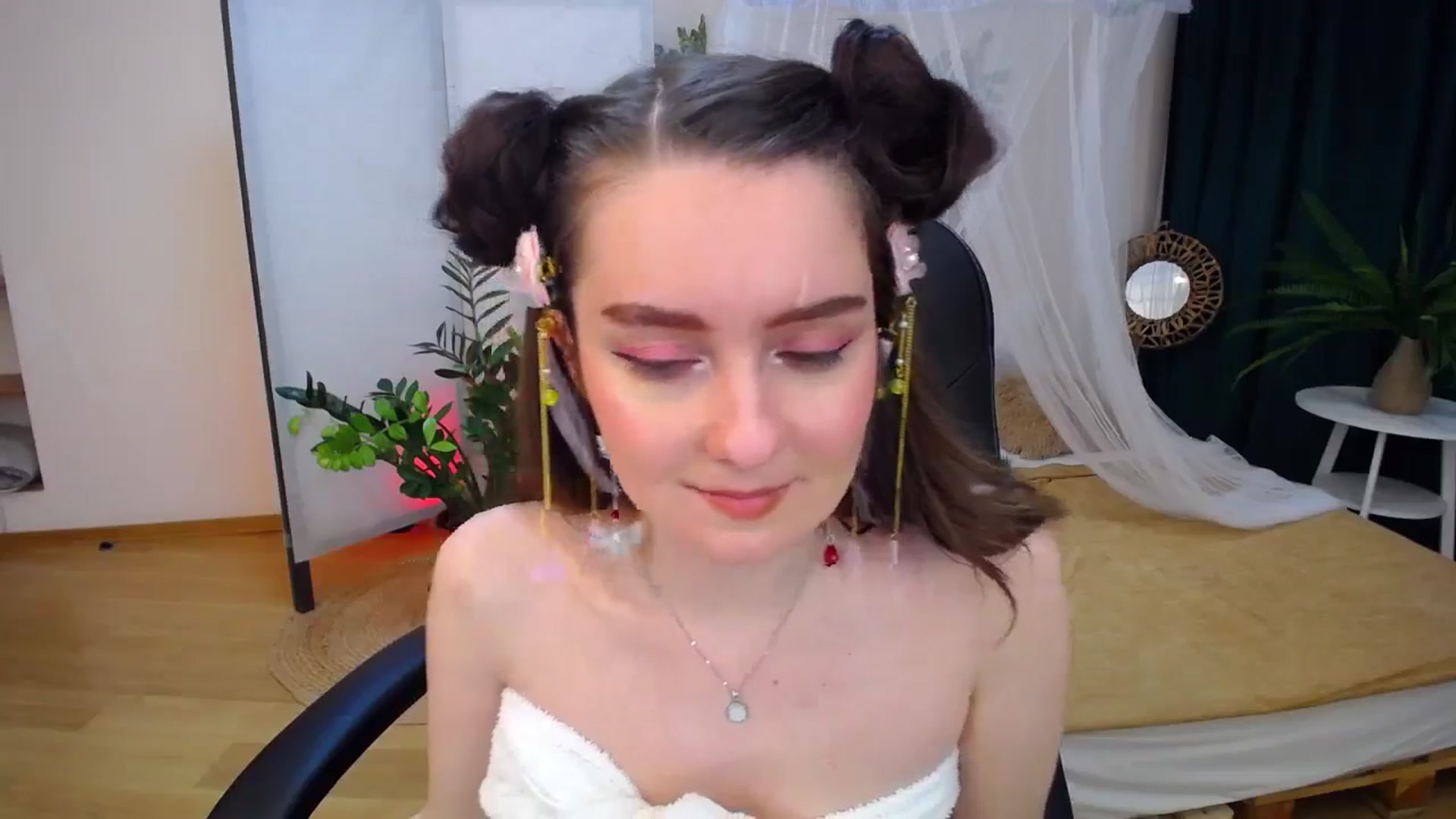 Gallery image thumbnail from Milim_Nava's myfreecams stream on, 09/11/2024, 16:53 image 16 of 20