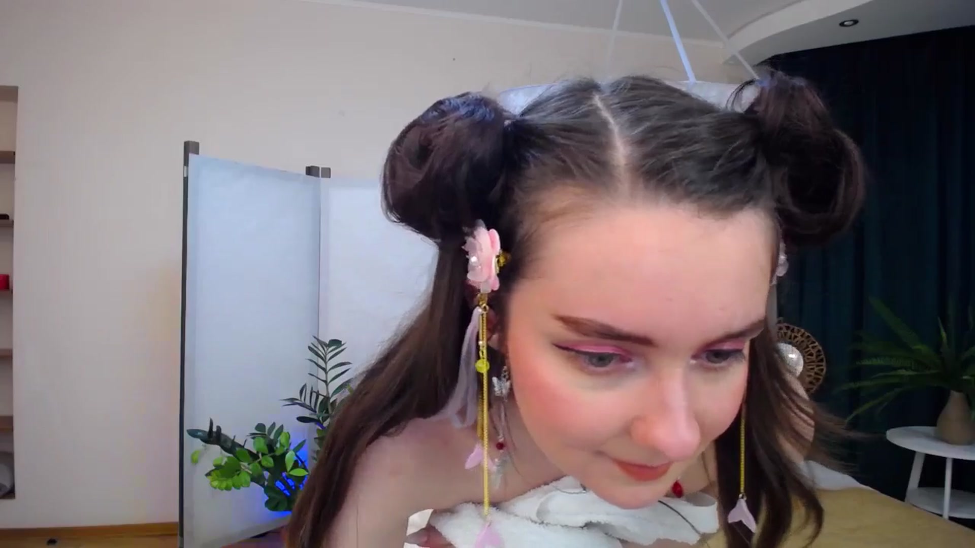 Gallery image thumbnail from Milim_Nava's myfreecams stream on, 09/11/2024, 16:53 image 5 of 20