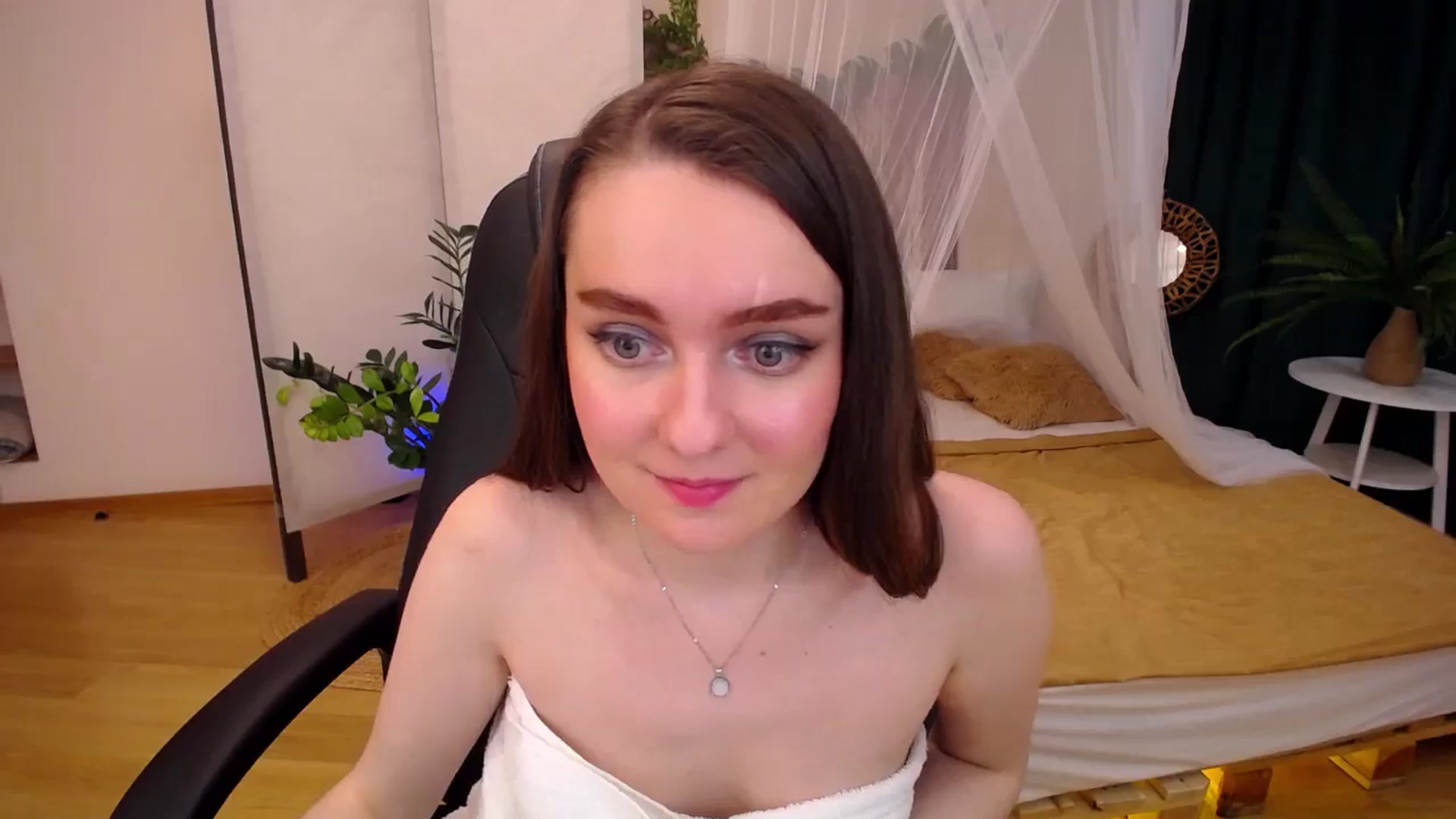 Gallery image thumbnail from Milim_Nava's myfreecams stream on, 09/12/2024, 07:45 image 7 of 20