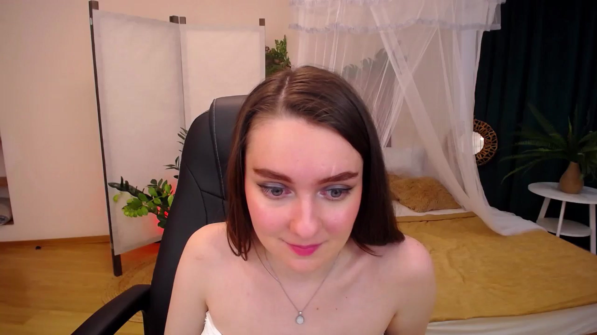 Gallery image thumbnail from Milim_Nava's myfreecams stream on, 09/12/2024, 07:45 image 2 of 20