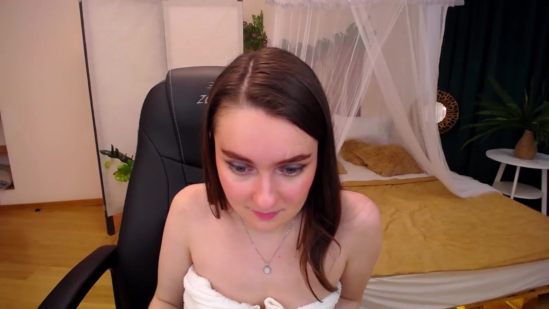 Gallery image thumbnail from Milim_Nava's myfreecams stream on, 09/12/2024, 07:45 image 19 of 20