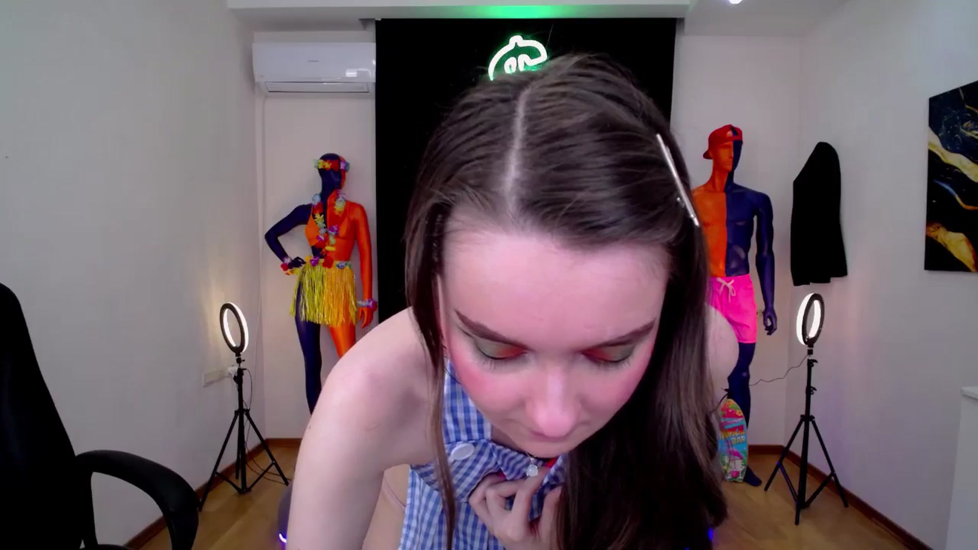 Gallery image thumbnail from Milim_Nava's myfreecams stream on, 09/13/2024, 07:17 image 15 of 20