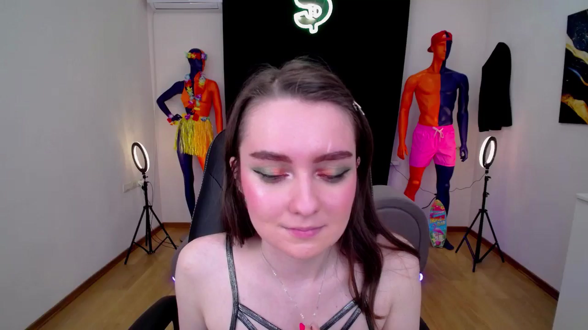 Gallery image thumbnail from Milim_Nava's myfreecams stream on, 09/13/2024, 07:17 image 20 of 20