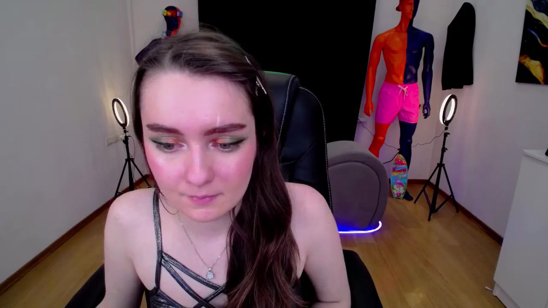 Gallery image thumbnail from Milim_Nava's myfreecams stream on, 09/13/2024, 09:48 image 2 of 20