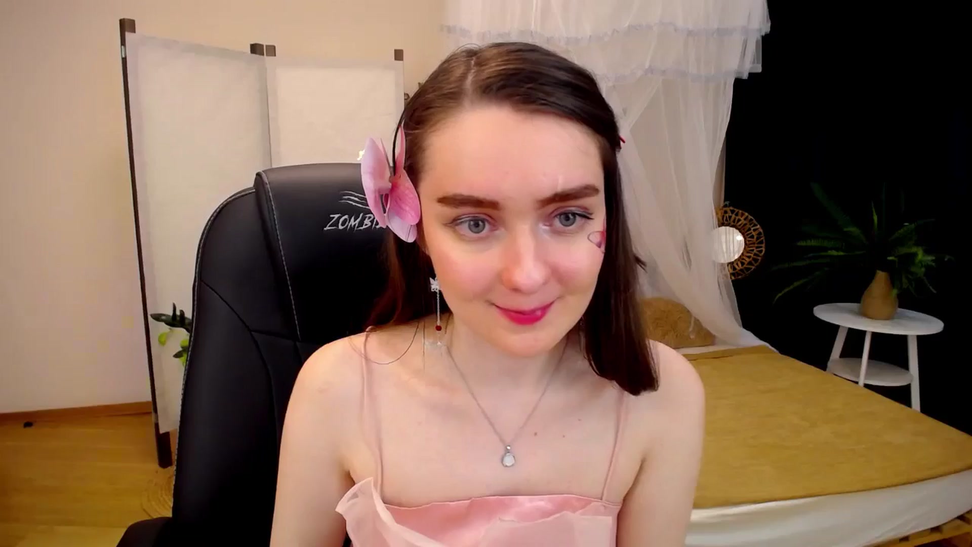 Gallery image thumbnail from Milim_Nava's myfreecams stream on, 09/14/2024, 19:05 image 20 of 20