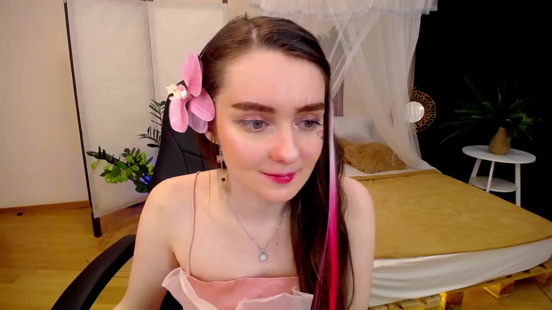 Gallery image thumbnail from Milim_Nava's myfreecams stream on, 09/14/2024, 19:05 image 6 of 20