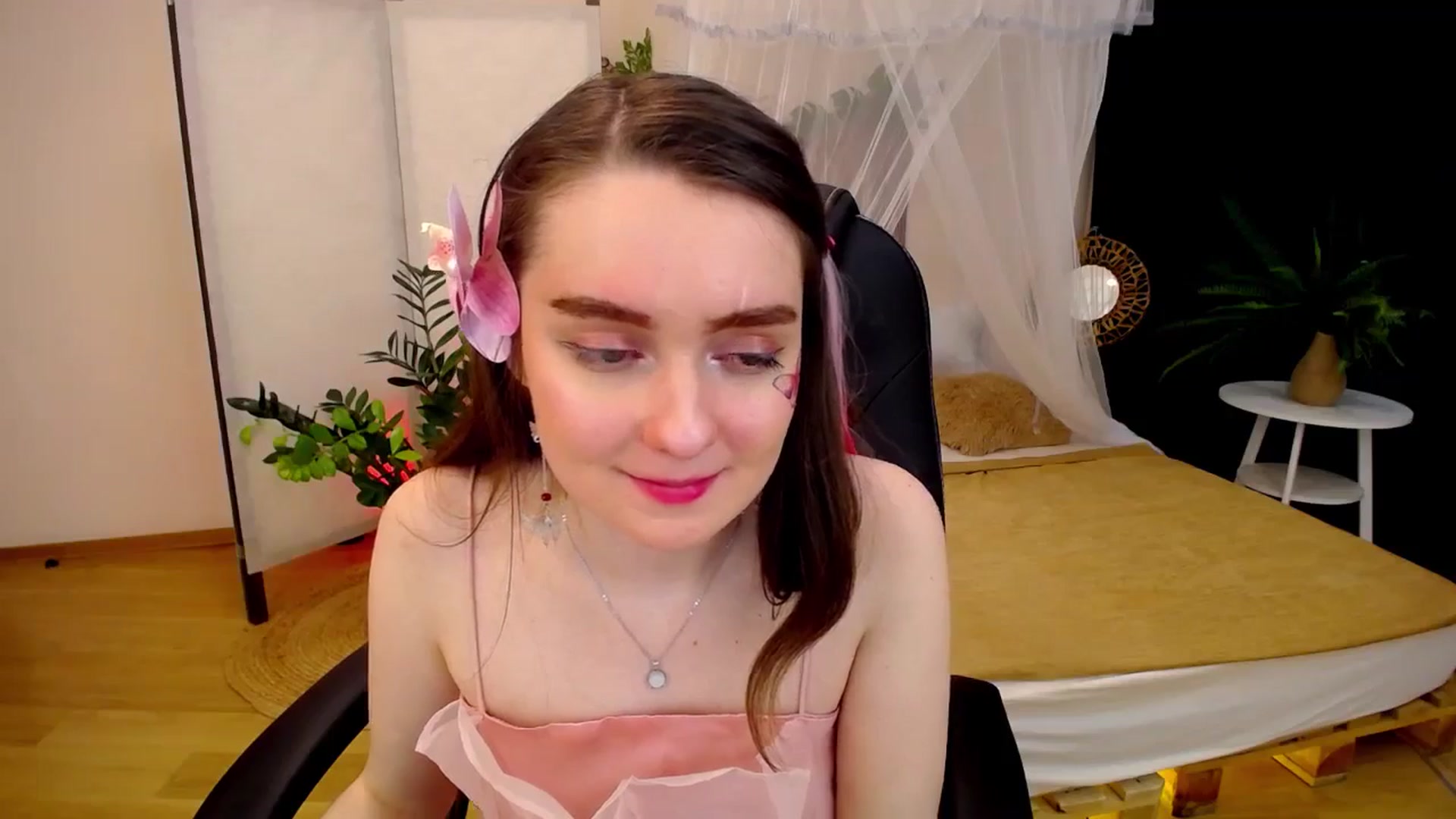 Gallery image thumbnail from Milim_Nava's myfreecams stream on, 09/14/2024, 19:05 image 15 of 20