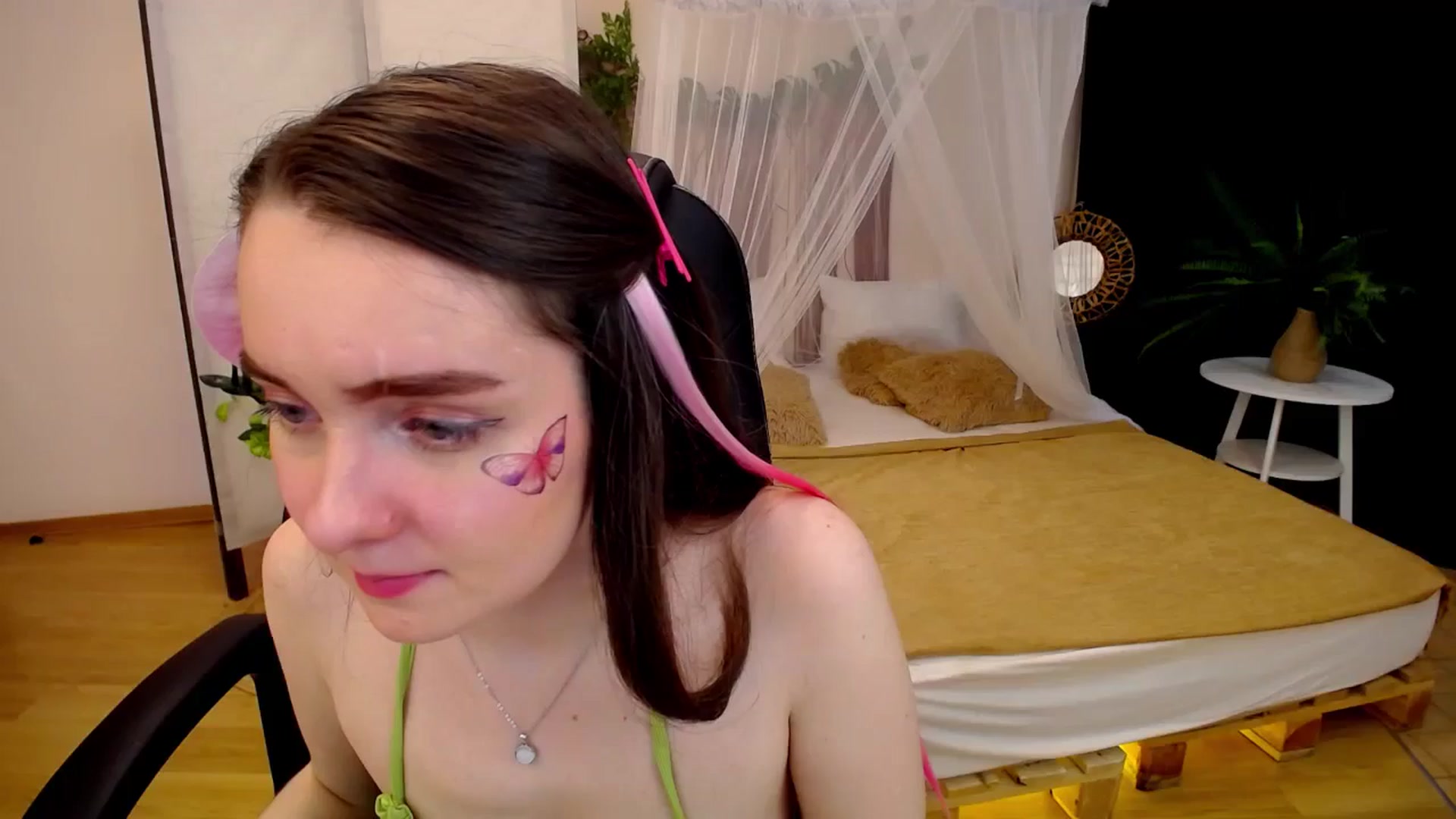 Gallery image thumbnail from Milim_Nava's myfreecams stream on, 09/14/2024, 21:48 image 13 of 20