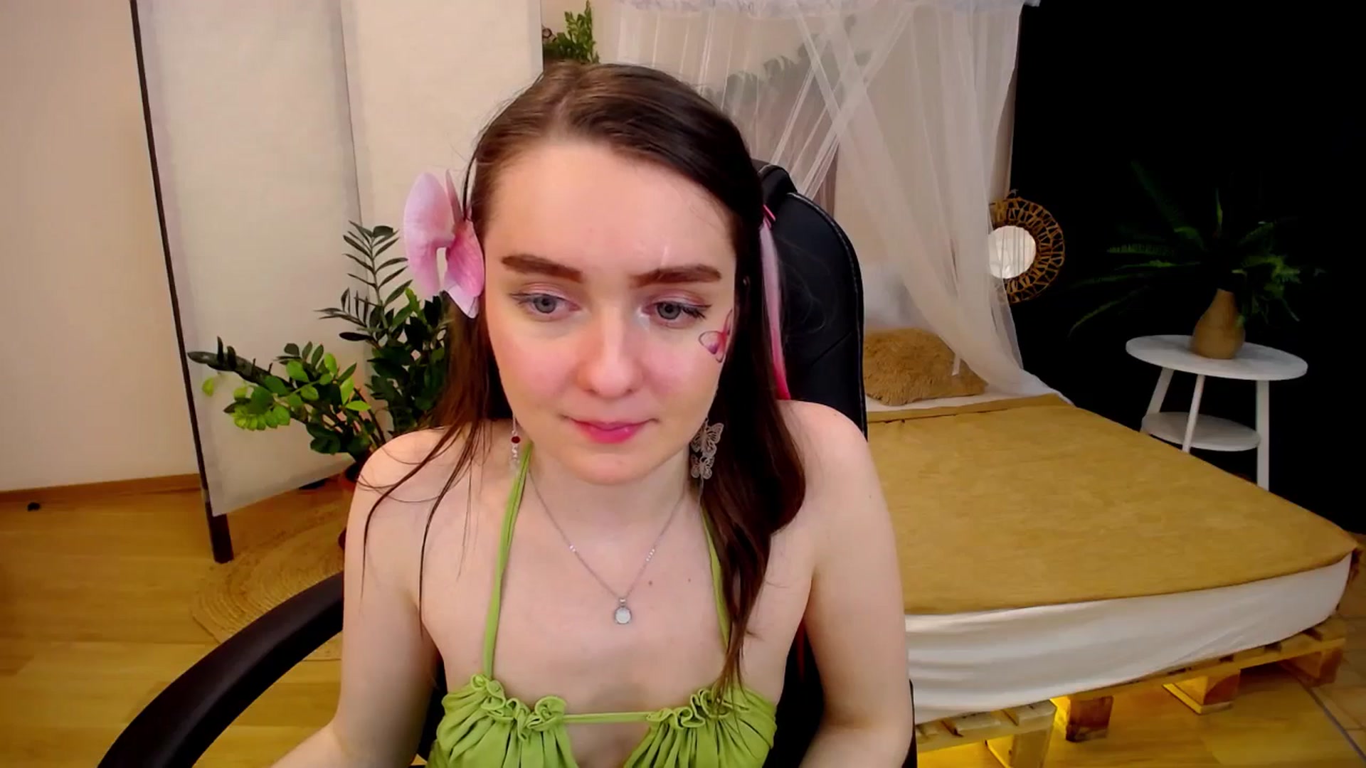 Gallery image thumbnail from Milim_Nava's myfreecams stream on, 09/14/2024, 21:48 image 18 of 20