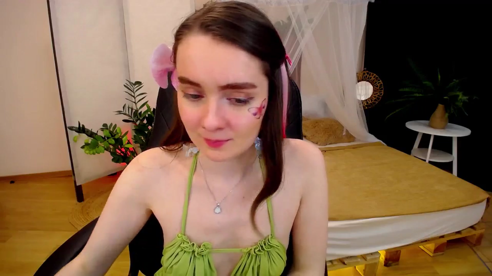 Gallery image thumbnail from Milim_Nava's myfreecams stream on, 09/14/2024, 21:48 image 14 of 20