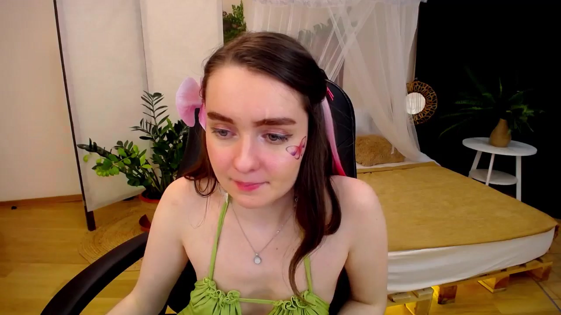 Gallery image thumbnail from Milim_Nava's myfreecams stream on, 09/14/2024, 21:48 image 16 of 20